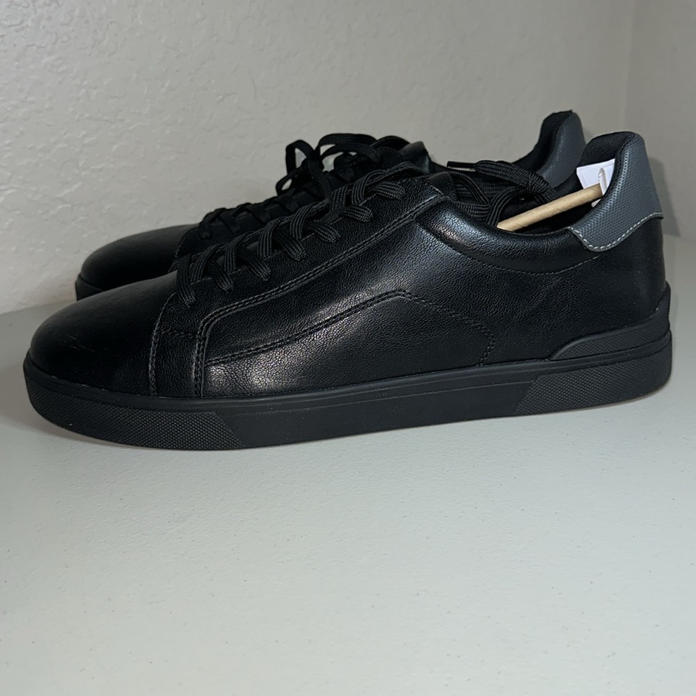 ALDO INTROSPEC NEW , size 14, very comfy, last one!